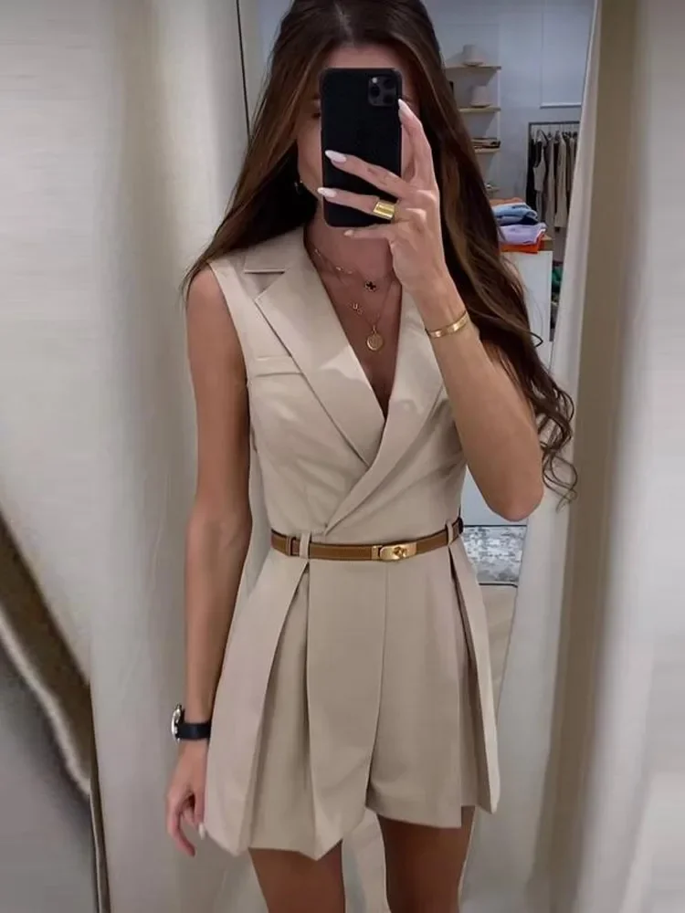 Elegant Women\'s Jumpsuit With Belt Fashion Sleeveless Turndown Collar Slim Short Jumpsuits Female 2024 Sping Summer Lady Romper