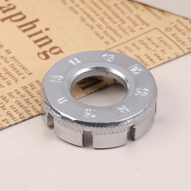 1/3pcs Chiave per cerchione bici Mini Chiave di regolazione Scanalatura a 8 vie Chiave di tensione per raggi di bicicletta Strumenti di riparazione dell'asse di demolizione della bici