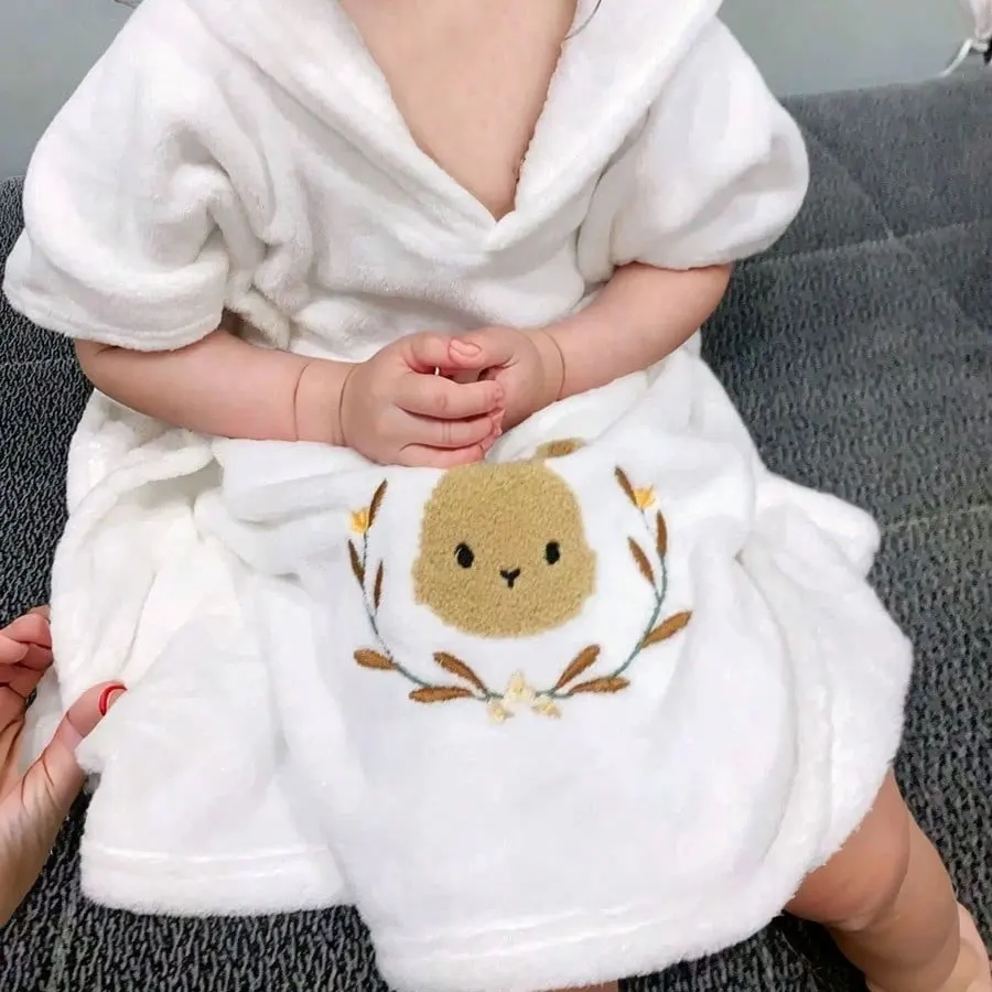 Children's Bath Towel Cape with Hat Baby Coral Fleece Absorbent Quick Drying Bathrobe Vacation Men's and Women's Beach Towel