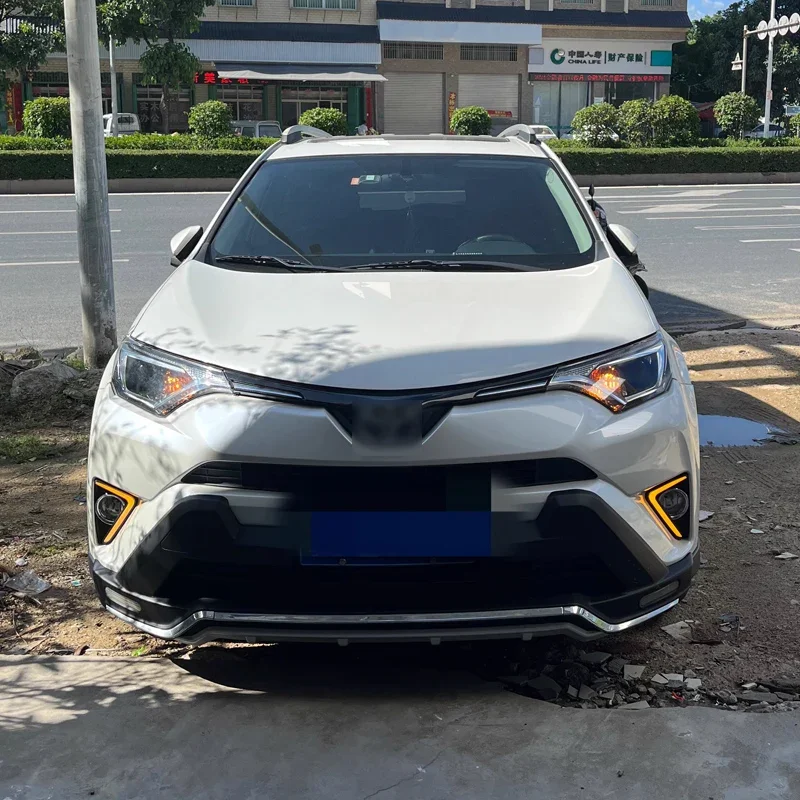 

TYPY 2PCS For Toyota RAV4 2016 2017 2018 Car LED DRL Daytime Running Lights With Turning Signal Fog Lamp Auto Lights Lamp Access