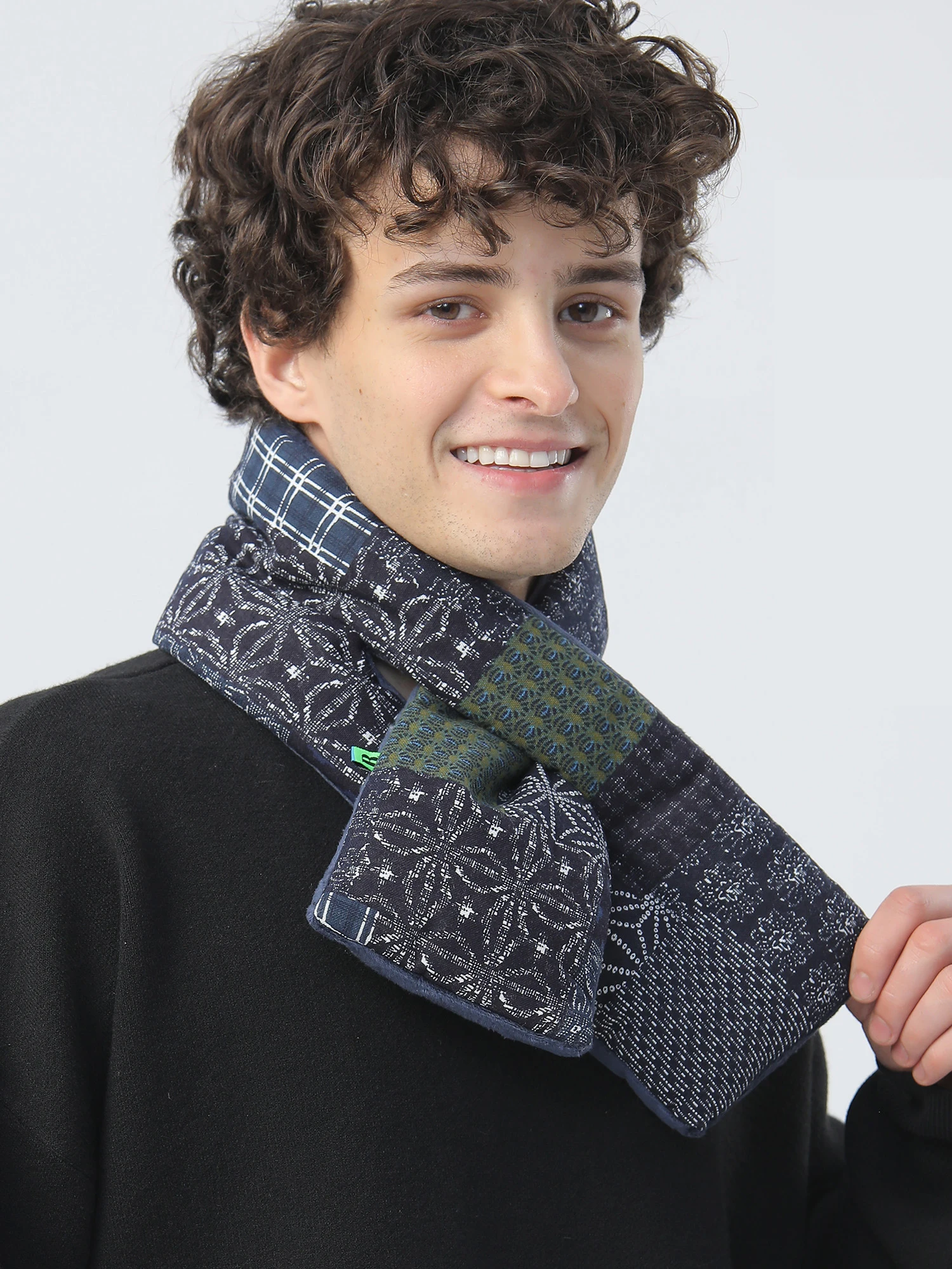 

2025 Autumn and Winter Original Japanese Retro Down Cotton Scarf Ethnic Style Cotton and Linen Men's Scarf Trend