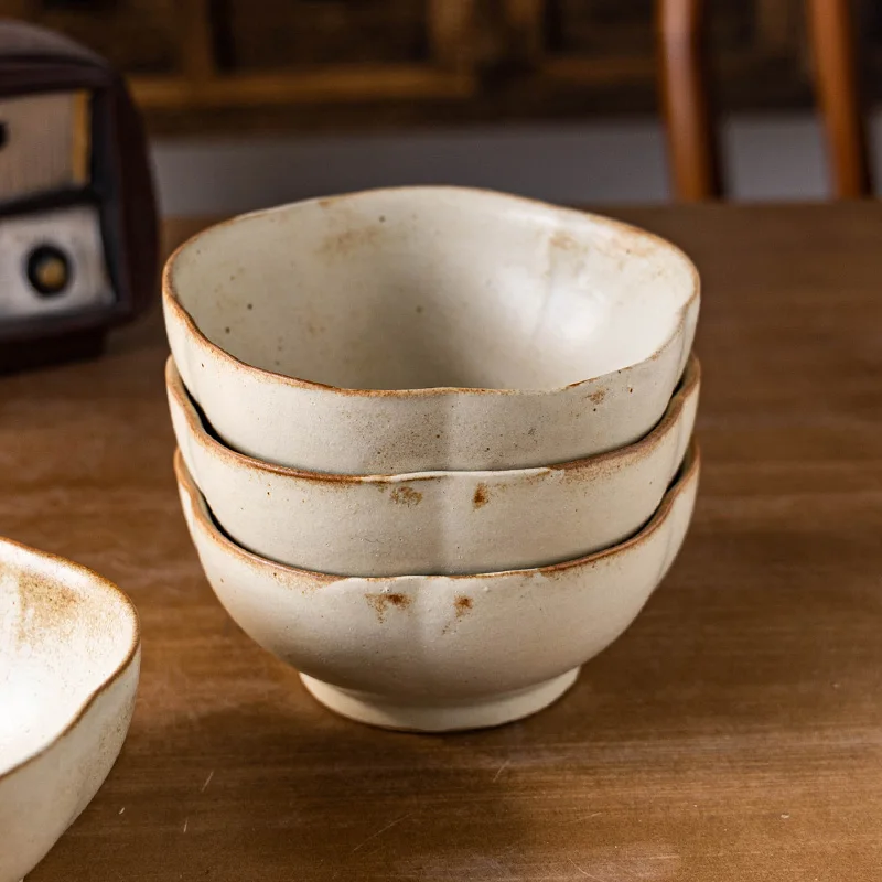 Floral Shaped Ceramic Bowl Retro Handmade Small Rice Bowls Cute Household Congee Bowl Restaurant Serving Dinnerwares