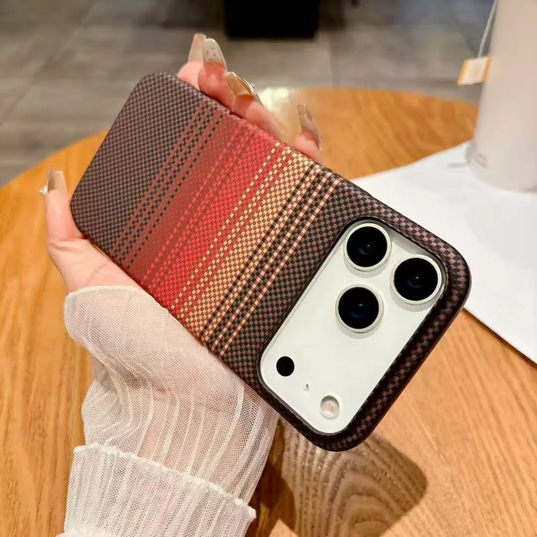 

Fashion Luxury Carbon Fiber Pattern Phone Case For iPhone 12 13 14 15 16 17 Pro Max 17 Air Magnetic Shockproof New Protect Cover