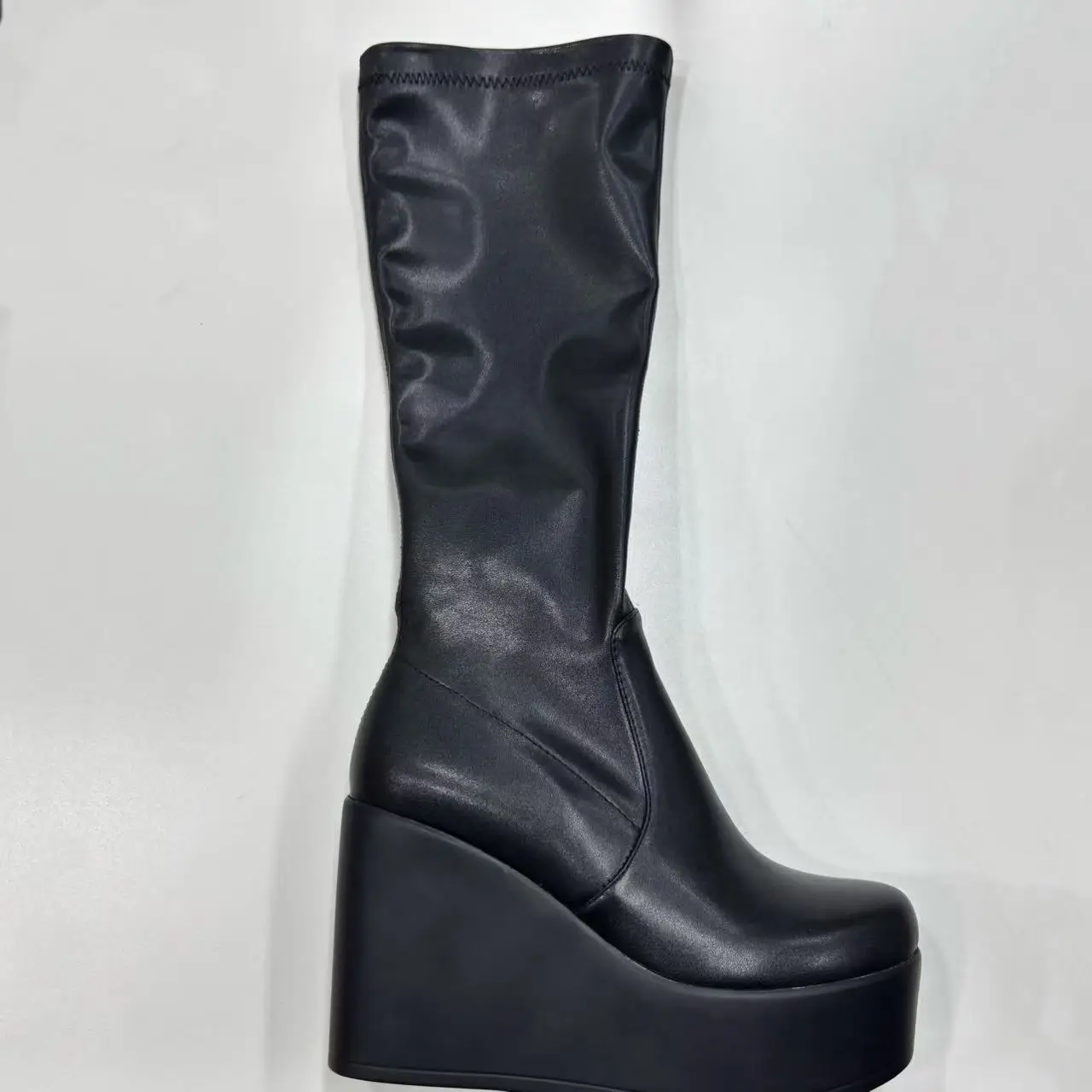 

Autumn And Winter New Punk Style Hot Girl Thick Bottom Thick Heel High Boots Motorcycle Boots Knight Women Boots High Heel Boots