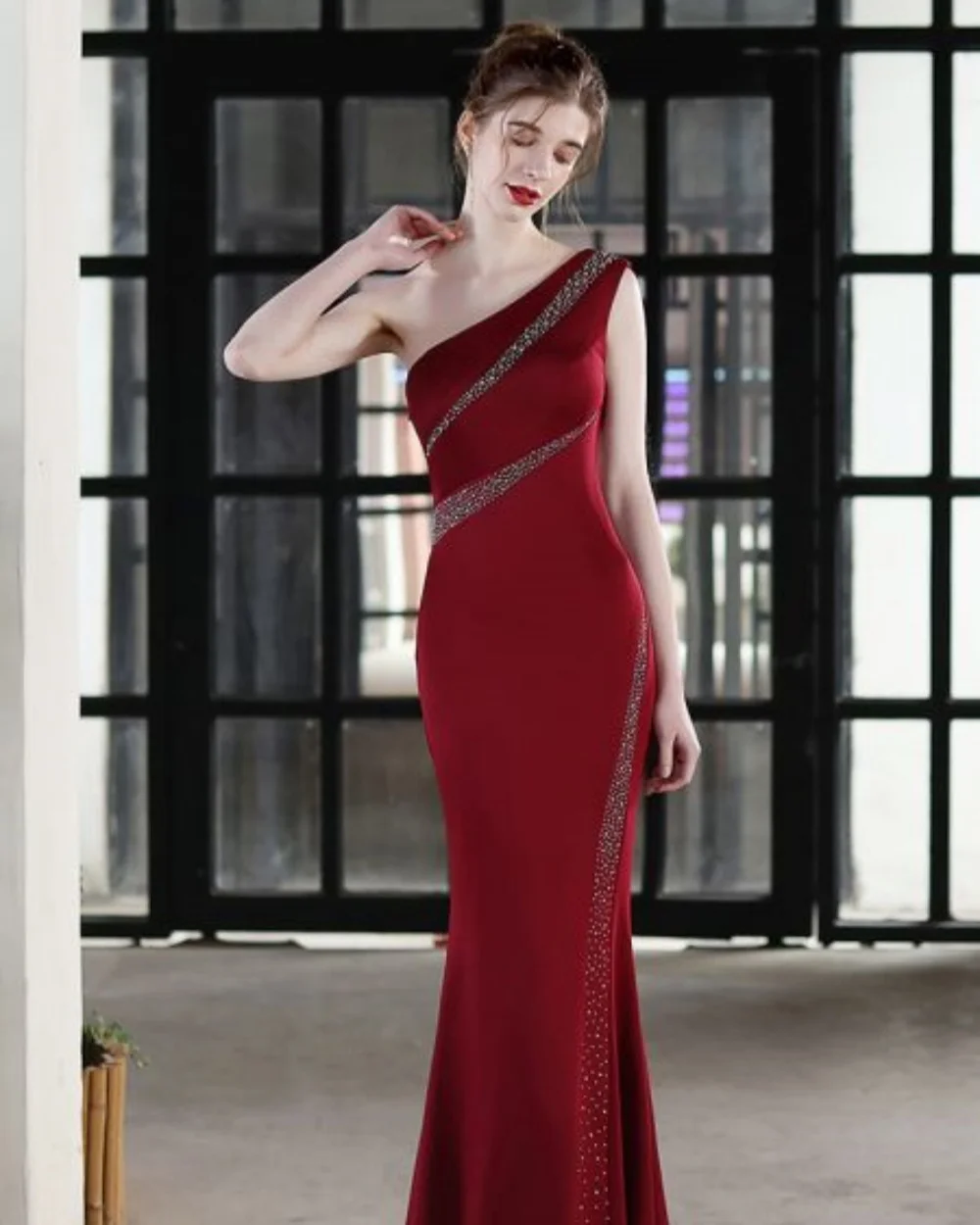 

Индивидуальные современные женские платья для подружек невесты из джерси с пайетками, драпировкой и силуэтом «русалка», элегантные, сексуальные, на одно плечо, без рукавов, для вечеринок