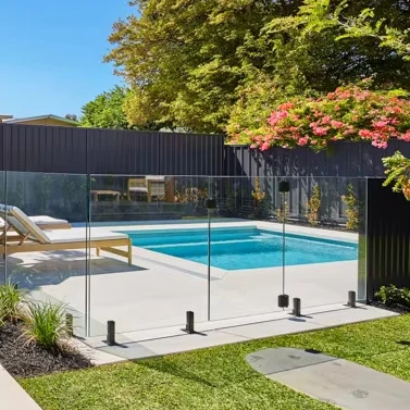 

Наружный маленький бассейн из стекловолокна