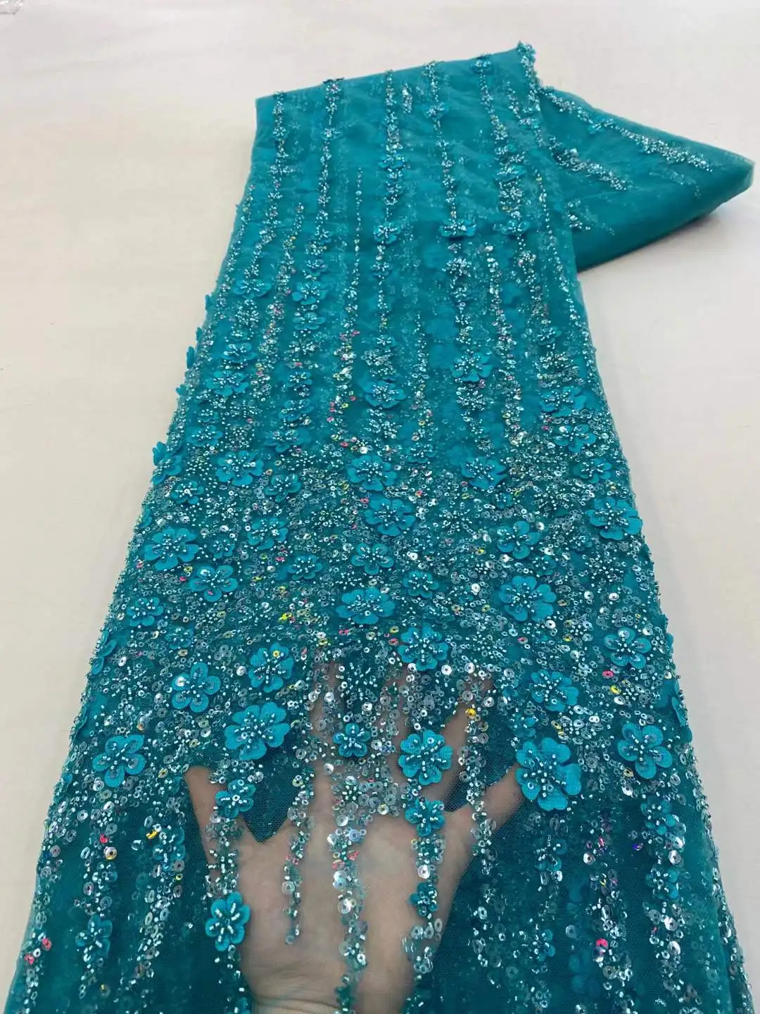 

Fashion African Nigerian 2026 Beaded Emboridery Lace High-End Luxury French Sequin Net Lace Fabric For Wedding Party Dress Women