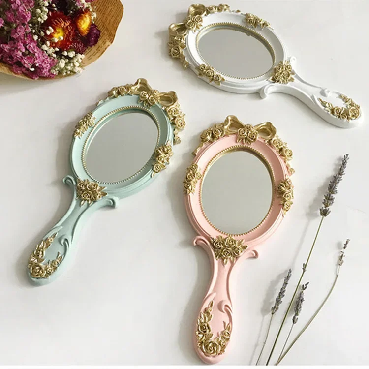 Miroir rétro européen avec poignée pour femme, miroir de maquillage portable, appareil photo de forme nar, miroirs dorés baroques antiques