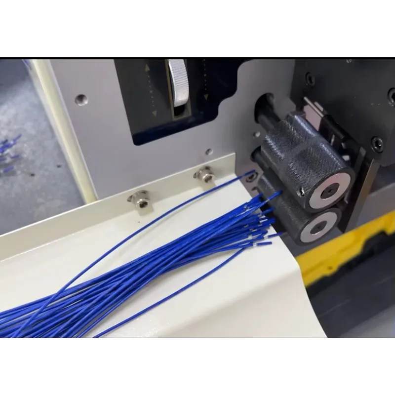 TWX-908 Multi-functional Touch Screen Automatic High Precision 0.01mm 2-8 Core Wire Stripping And Cutting Machine