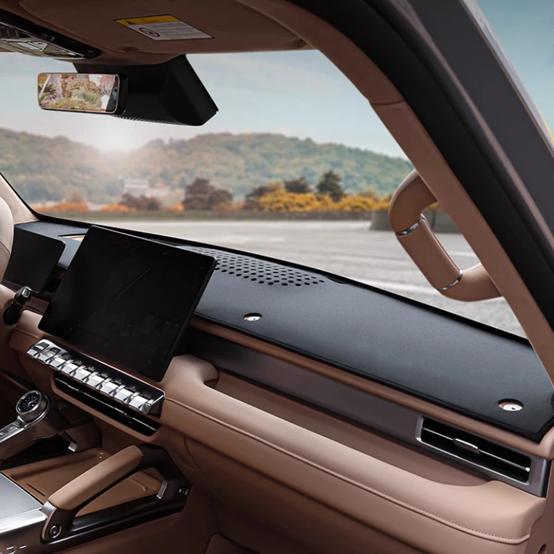 

For M-HERO 2 M-HERO 817 2025 2026 Instrument Panel Light Blocking Anti Reflective Insulation Pad Interior Accessories