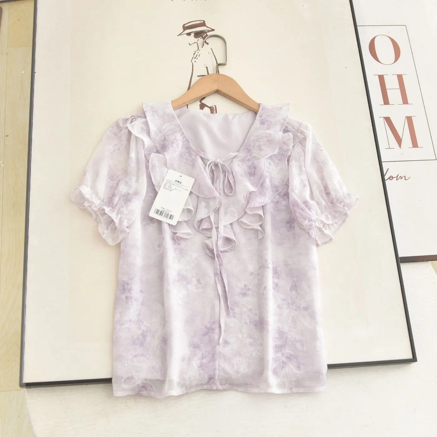 

French Style Summer 2026 Breathable V-Neck Short Sleeve Floral Print Chiffon Shirt Beautiful Lace Hem Loose Fit Women's Blouse