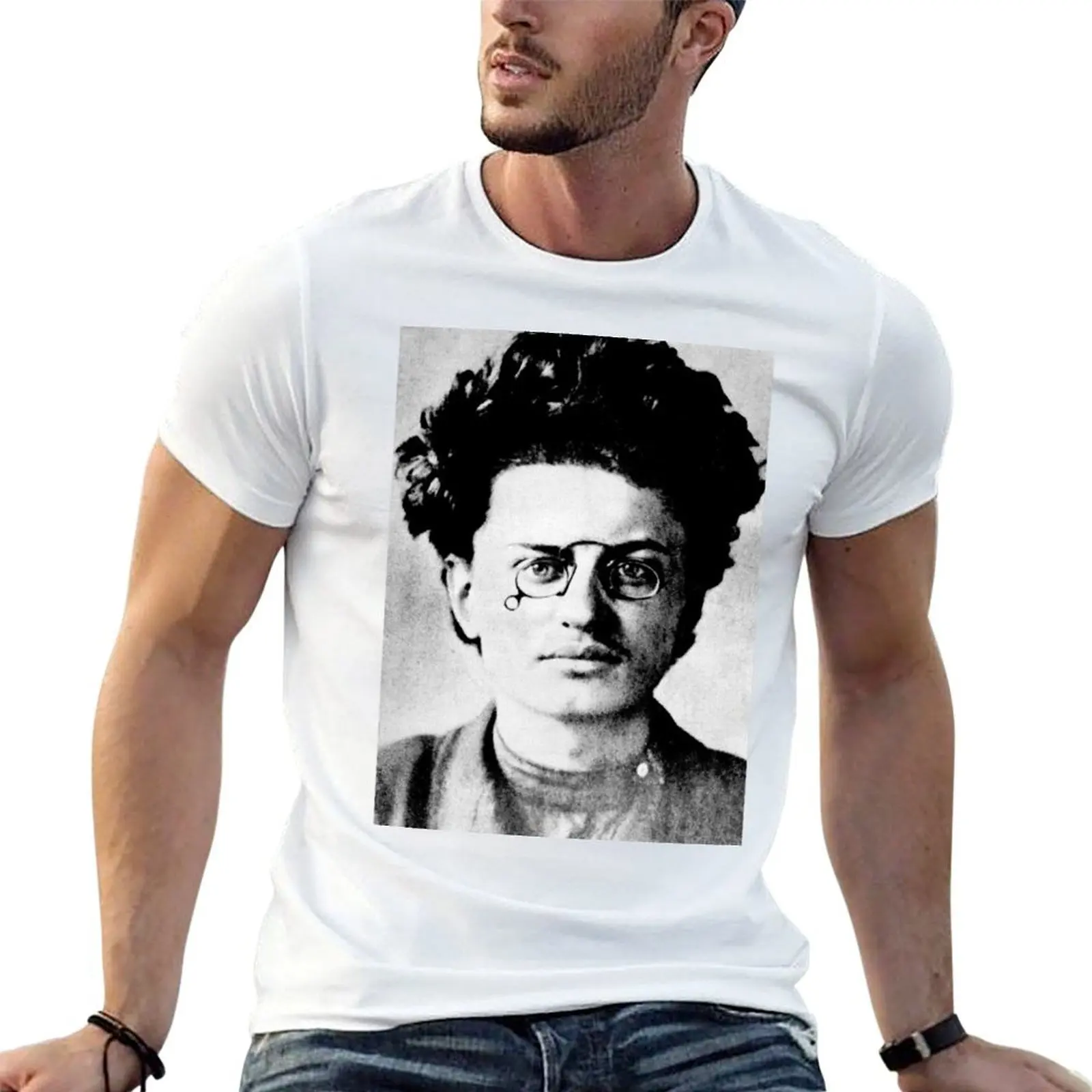

Historical Hipsters - Leon Trotsky T-Shirt man t shirt cotton high quality anime t shirts oversize T-Shirt