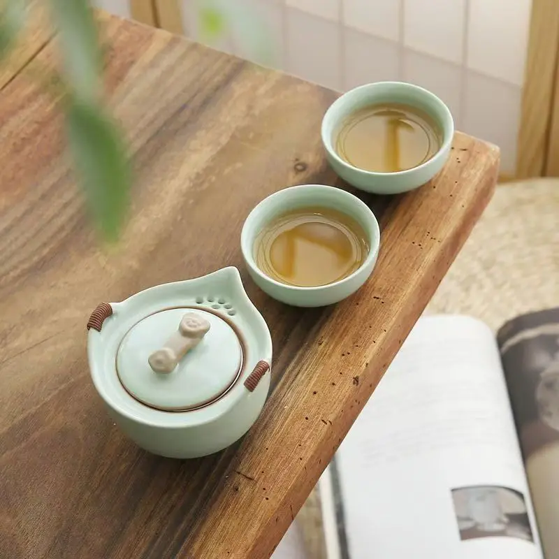 

All in One Ceramic Tea Set Chinese Kung Fu Teapot Mini Cups Portable Bag Travel Teaware Supplies Kiechen Home Accesoories