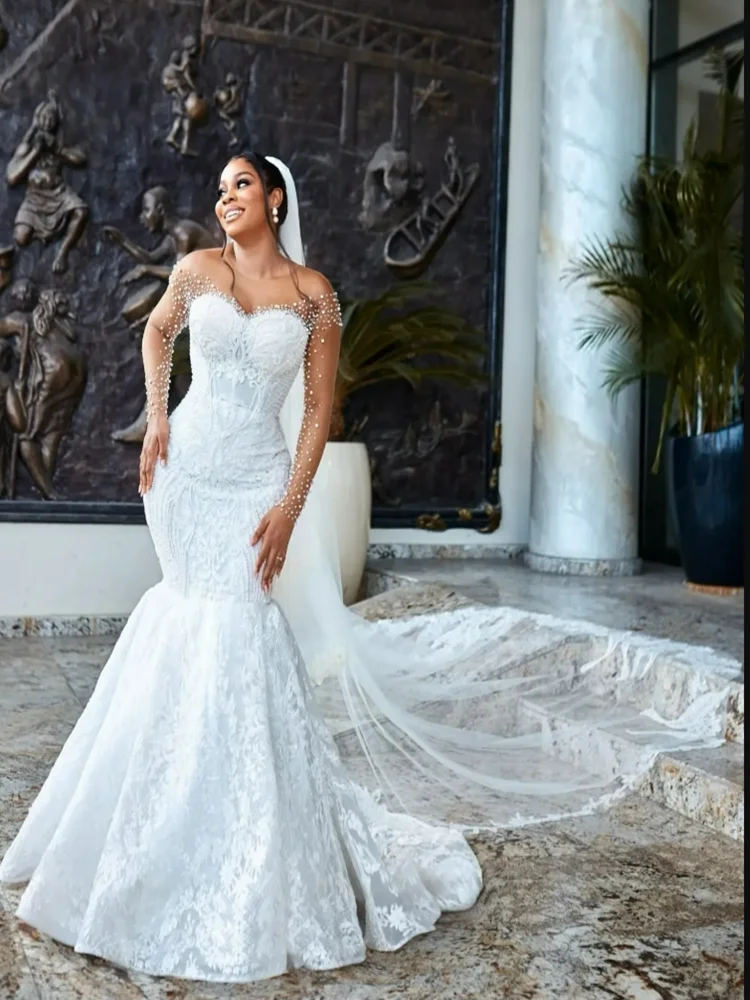 تخصيص محض الرقبة سباركلي الخرز يزين فستان الزفاف Vestido De Casament كم كامل متواضع فساتين الزفاف الأفريقية