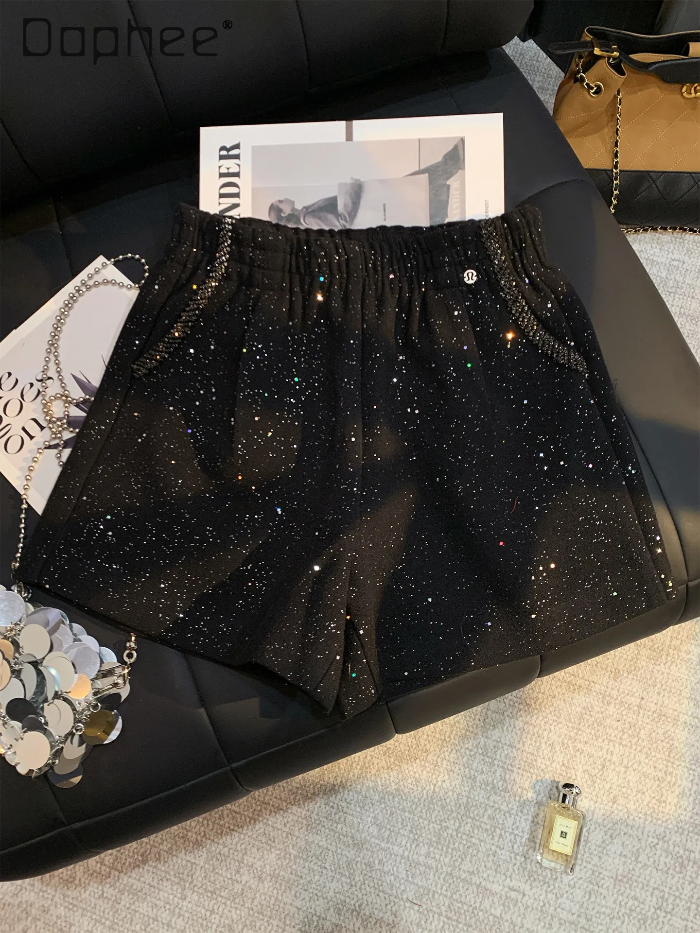 

Элитные модные черные шорты с блестками и стразами для женщин, осенне-зимние, в корейском стиле, с эластичной талией, повседневные, облегающие, широкие брюки