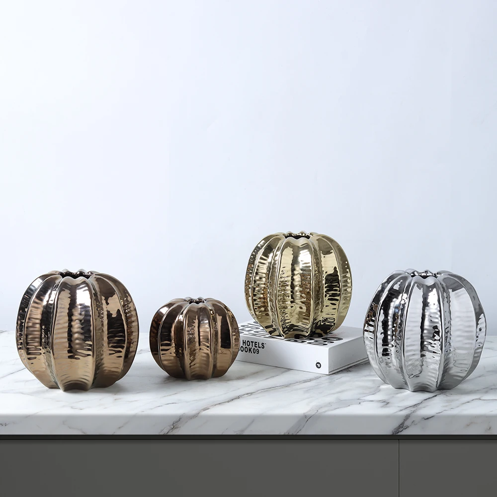 Modern Minimalist Ceramic Pumpkin Shaped Flower Vase Halloween Home Decoration Craftwork Luxury Simple Style Tabletop Ornament