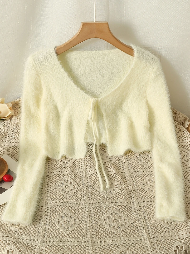 

2026 New Women Autumn Winter kntwear Sweater Cardigan Women Casual Knot Design Long Sleeve Open Front Cardigan CropTops