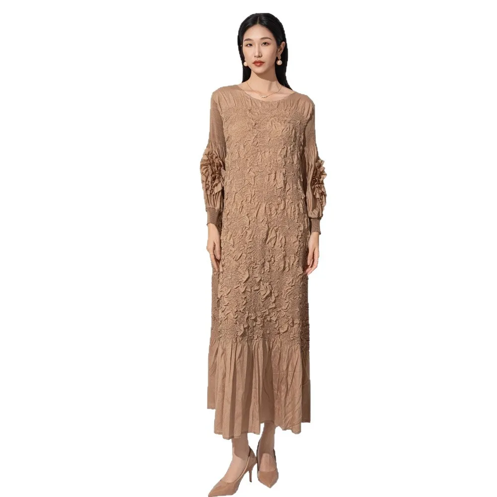 Miyake Chic New Solid Color Crinkled Hand-Cranked Floral Women's Dress Elastic Loose Three Quarter Sleeve Round Collar Clothing