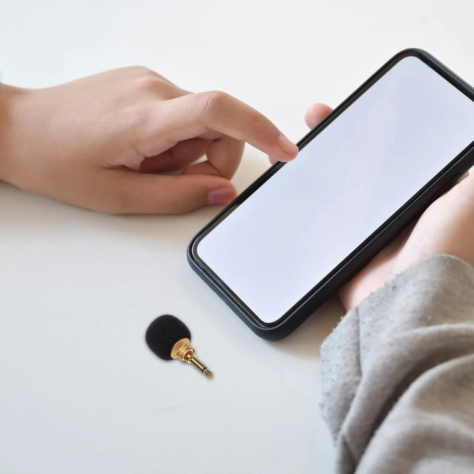 Mini Microphone Portable Plug-in Mic for Video Recording Singing Live Streaming Podcast Smartphone Tablet