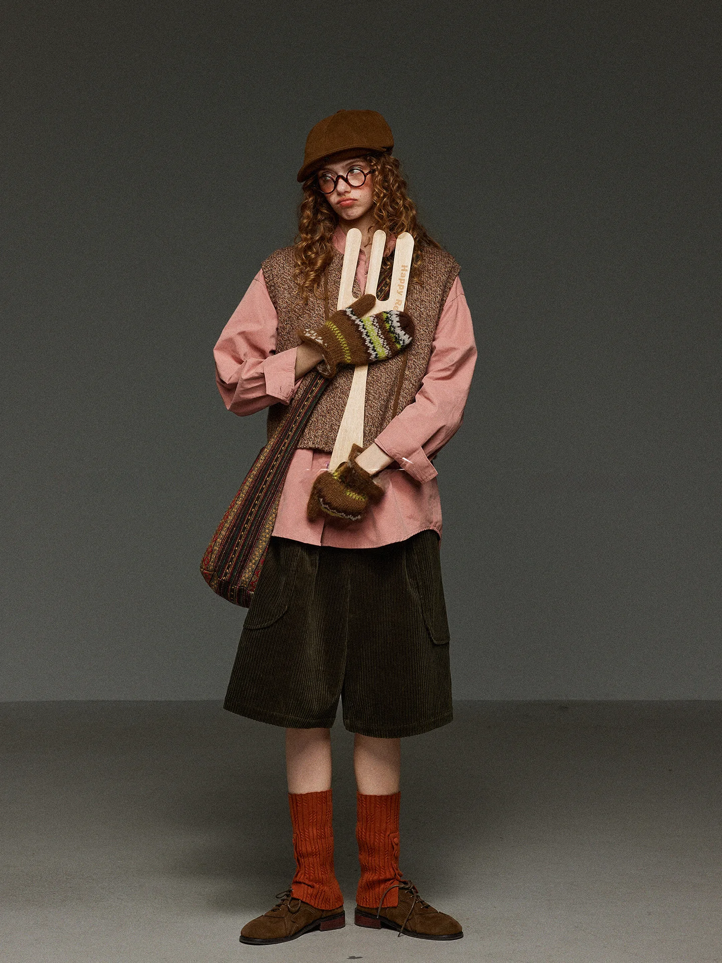 

Женский вязаный жилет TNIT в стиле ретро, универсальный, приталенный, осенне-зимняя верхняя одежда, топ без рукавов с круглым вырезом