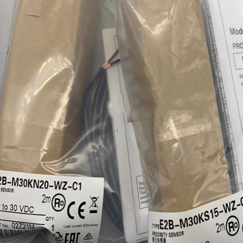 

3 шт. новый бесконтактный переключатель E2B-M30LS10-WZ-B1 E2B-M30LS10-WZ-C1 E2B-M30LN30-WZ-C1 E2B-M30LN30-WZ-C2 E2B-M30LN30-WZ-B2