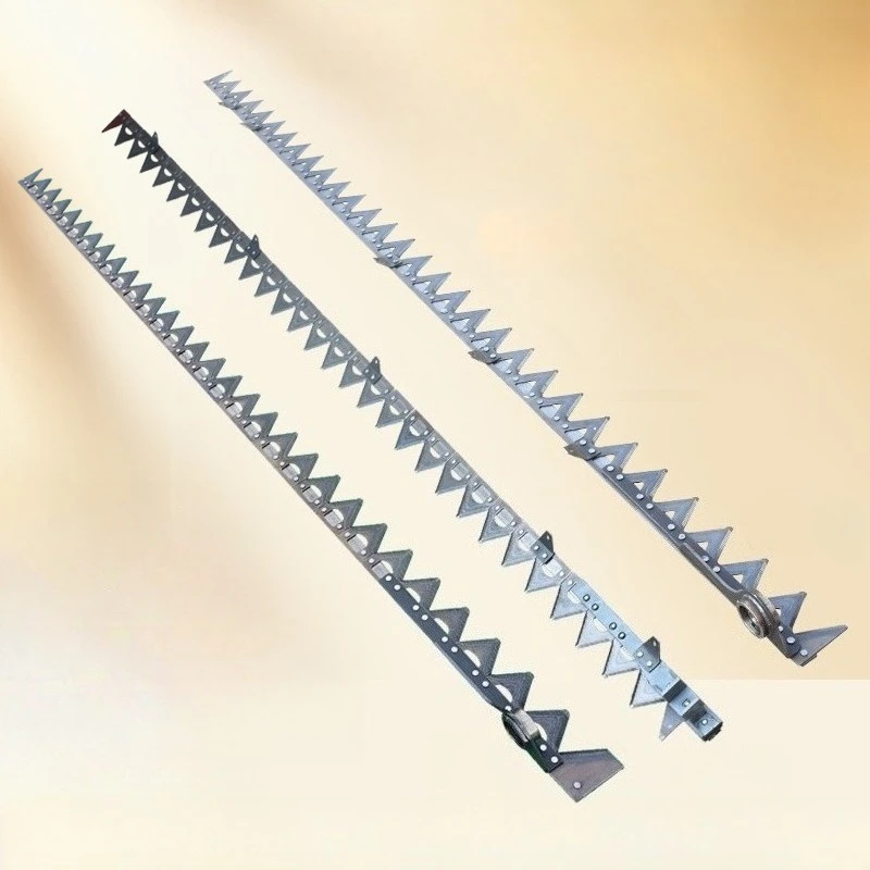 2025年式クボタ688/758/988ハーベスター部品 - 焼入れ加工済みカッティングブレードストリップ