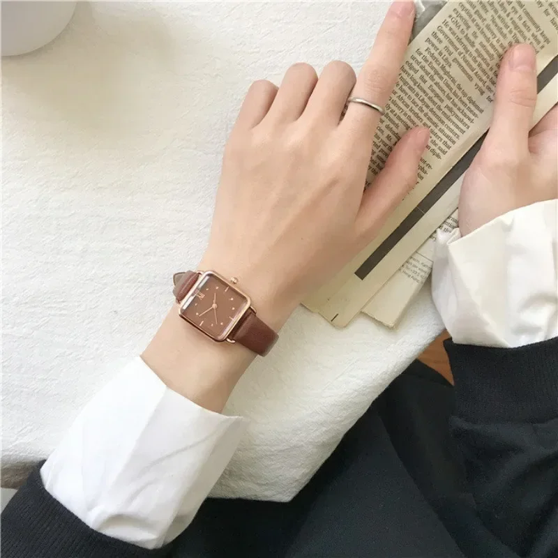 Watch Women Leather Strap Sports Watch Fashion Casual Ladies Simple Temperament Square Watch for Female Clock Reloj Para Mujer