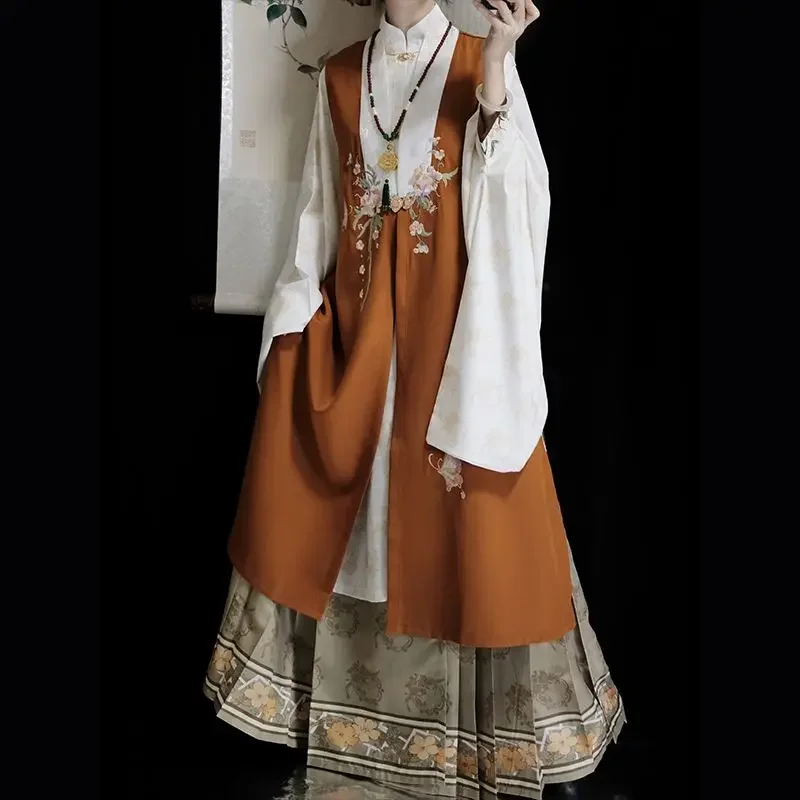 Chinese Improved Modern Daily Traditional Ming Dynasty Hanfu Embroidered Stand-up Collar Big Sleeve Shirt Pleated Skirt Set