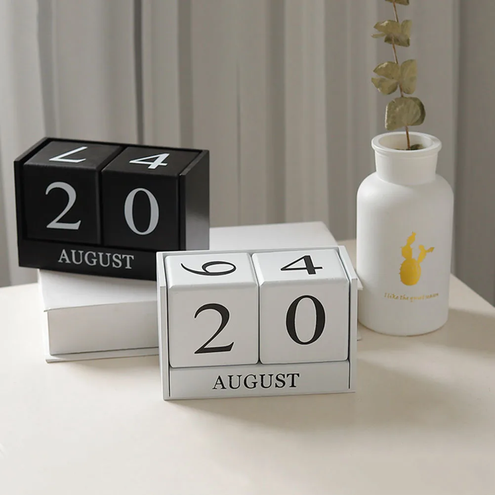 

Black Wooden Manual Calendar Creative Desktop Natural Wood Office Table Decoration Fine Surface Smooth Edges Ornament