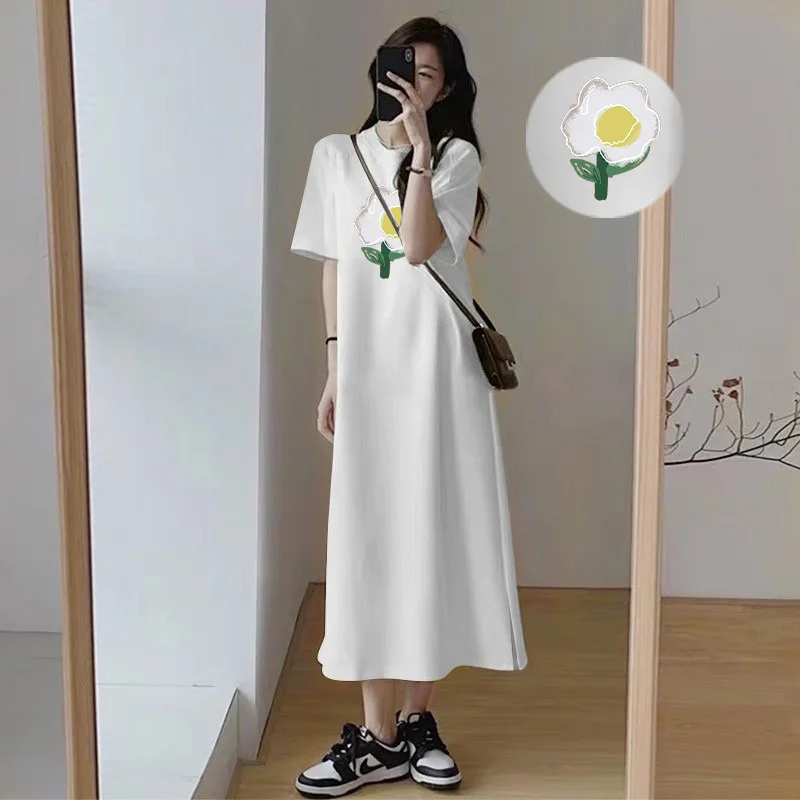 Korean Style Women Long T-Shirt Dress White Daisy Flower Print Short Sleeve Round Neck Loose Gray Maxi Dress Casual Daily Outfit view 5