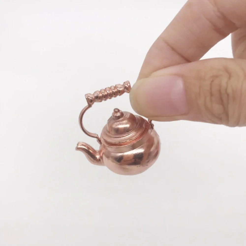 Chzimade Model Retro Pocket Kettle Mini Doll House Pocket Kettle Model Retro Copper Cover Doll House Furniture Doll Accessories