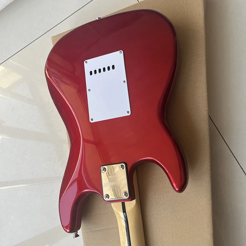 Classic st brand electric guitar, professional performance level, bright metal red surface, quality paint, free delivery to home