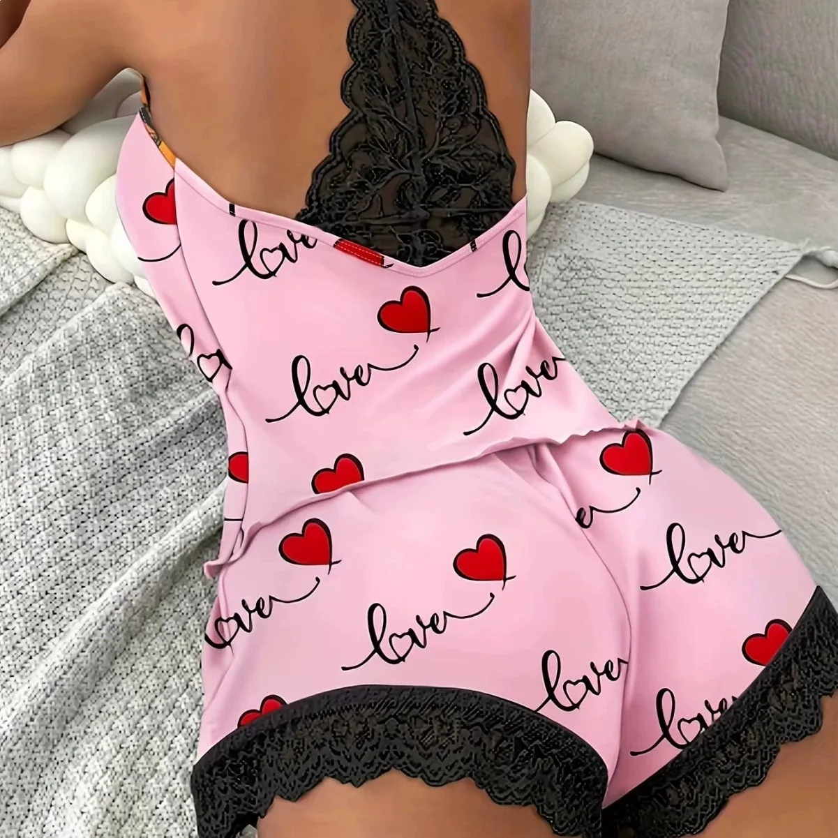 Summer Sleepwear Women's Casual 2 Pieces Pajamas Set Sleeveless V-Neck Heart Print Cami Tops and Shorts Set Loungewear