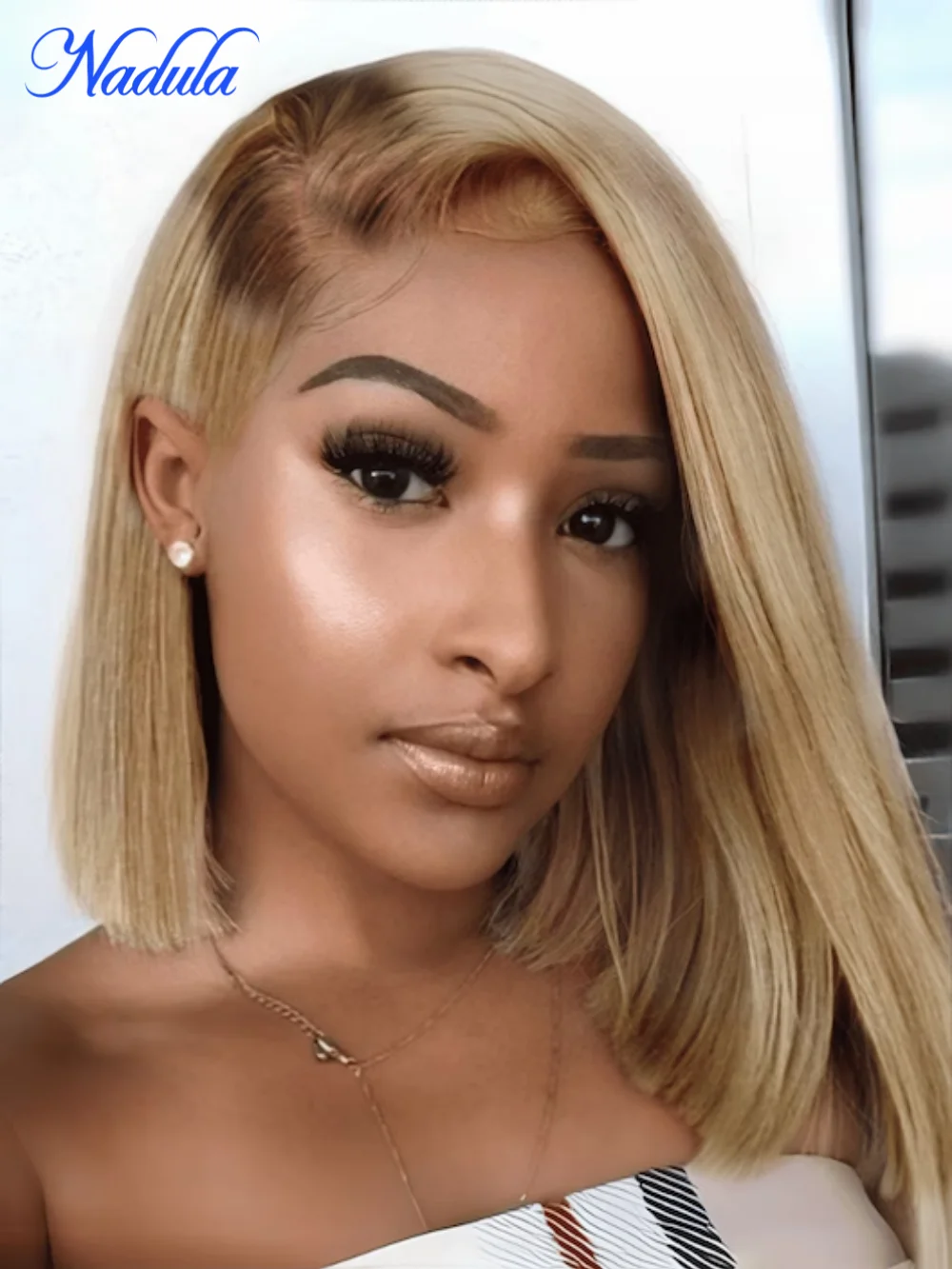 

Nadula Bye-Bye Knots 7x5 Straight Short Bob Hair Wig Brown and Honey Blonde Highlight Put on and Go Wig Invisible Knots Wig