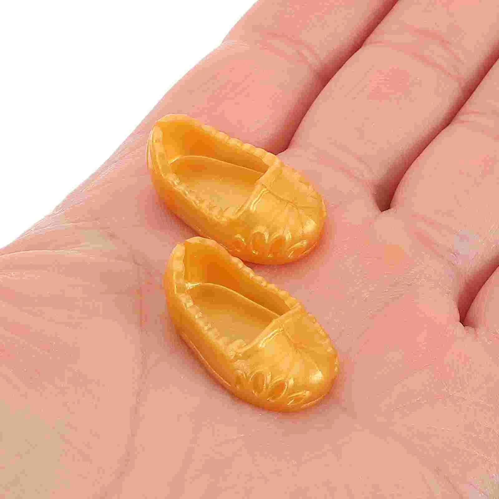 6 Pairs Baby Shoes Adornments House Infant Toys Mini Scene Props Models Ornaments