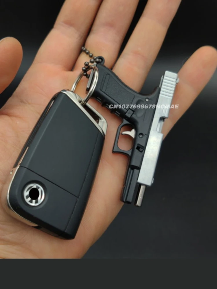 1:3 Alloy Mini G34 Pistol Model Keychain Pendant Detachable Fake Toy Gun For PUBG Weapon Adult Children Christmas Gift 2024 New