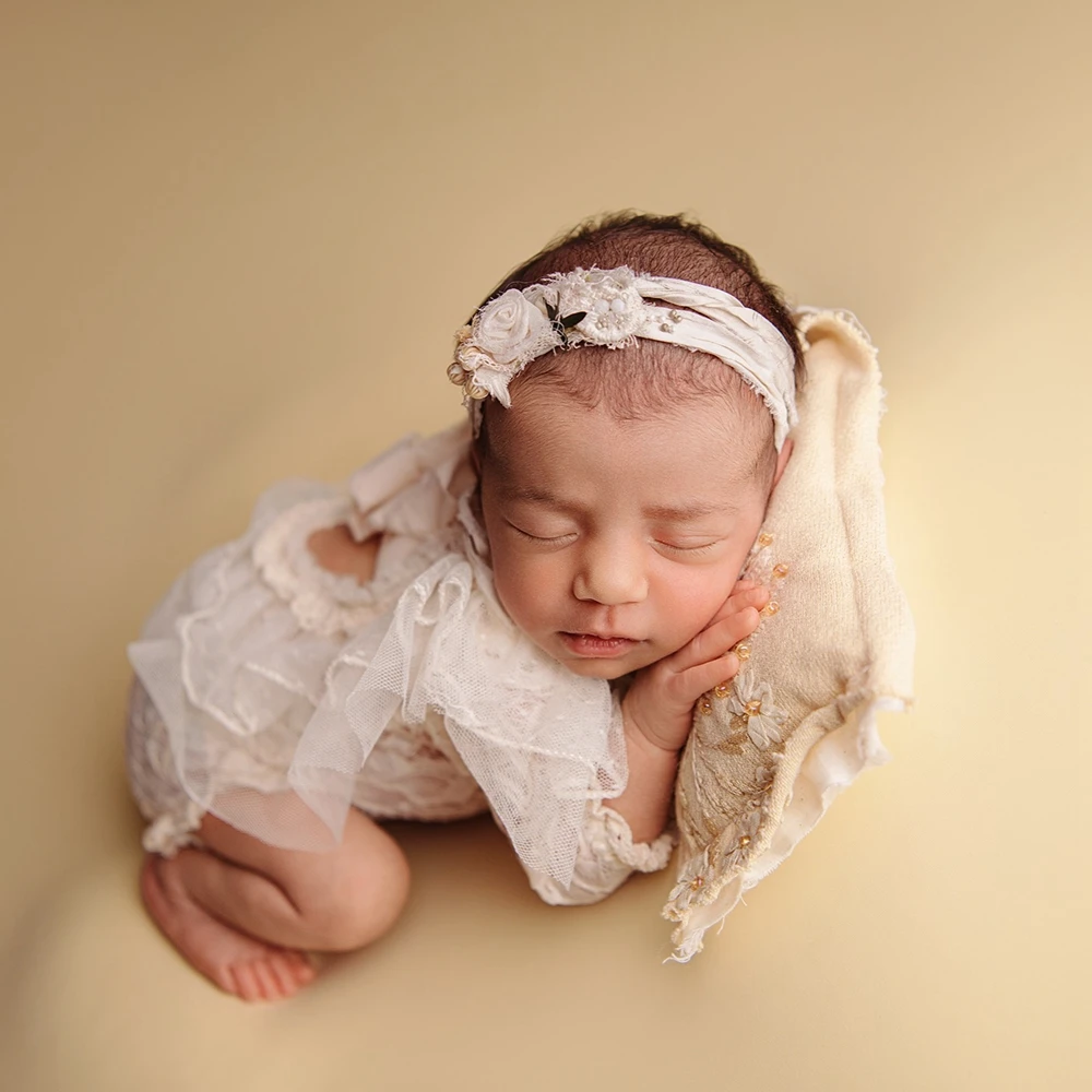 Baby Girl Newborn White Lace Ruffle Tutu Romper Photography Props Infant Photo Shoot Outfit Newborn Prop