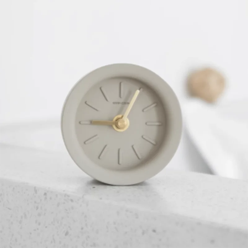 

Little Cute Desk Silent Aesthetic European Minimalist White Digital Table Clocks Center Mid Century Ampulheta Areia Home Decor