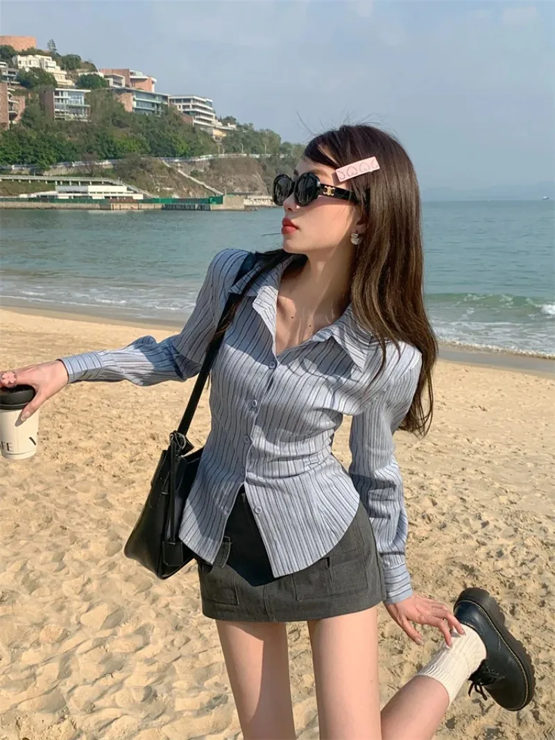 

Women Korean Polo Collar Striped Shirts Women New Shirt Waist Hugging Slimming Design Sense Versatile Top Long Sleeve Blouse