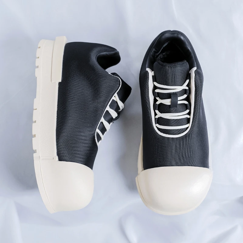 

Niche Black White Mickey Couple Shoes Height Increasing Fashionable and Cute Bread Shoes Fashionable and Handsome Casual Shoes