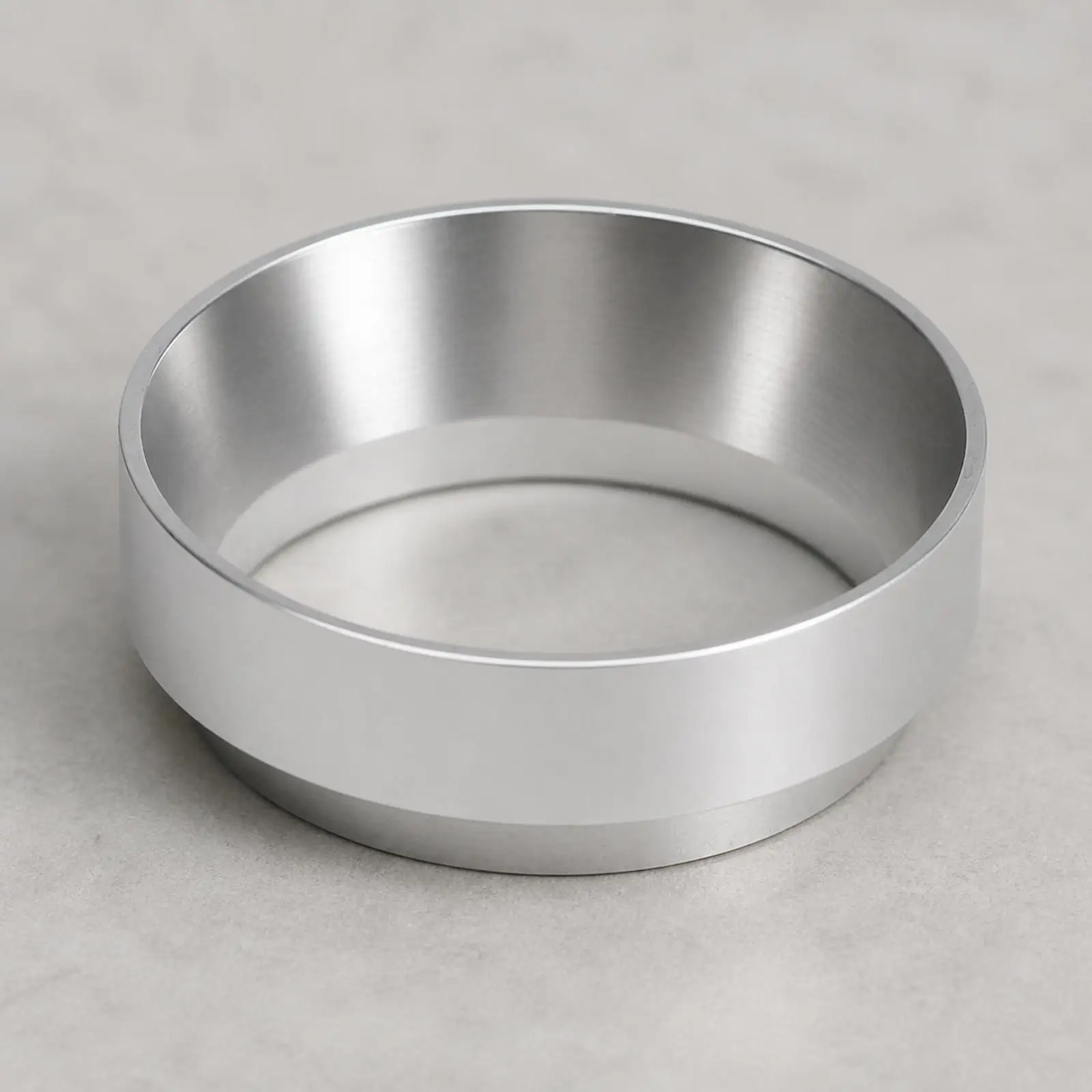 Secure Dosing Collar One-Piece Dosing Funnel Resilient Espresso Funnel Easy to