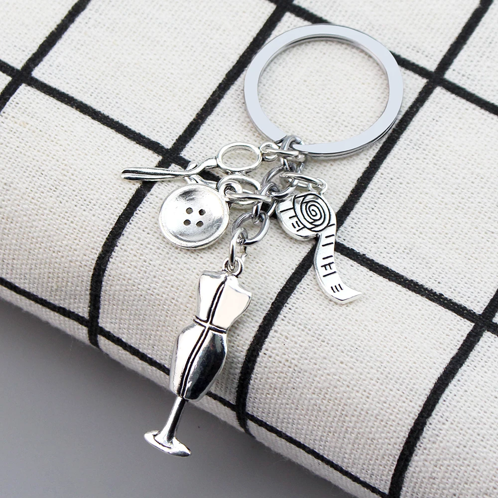 Fashion Sewing Machine Key Chain Tailor Key Ring Iron Tape Measure Scissors for Women's Gift DIY Sliver Color Handmade Jewelry