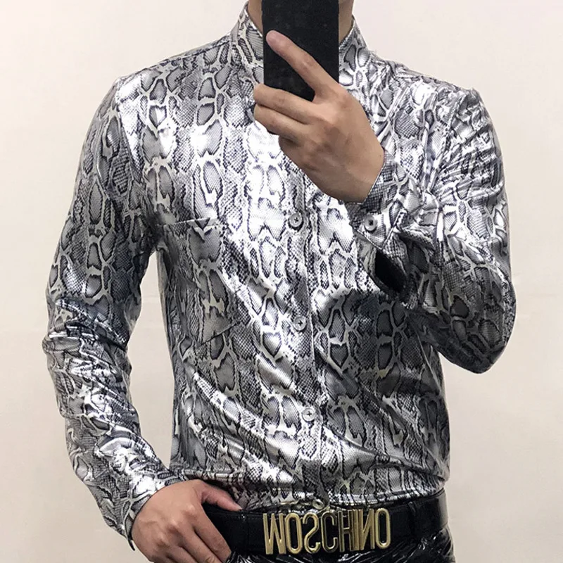 Camisa con estampado de serpiente dorada para hombre, camisa Sexy de Boutique con estampado de leopardo, Cara de alto brillo, ajustada, gran club