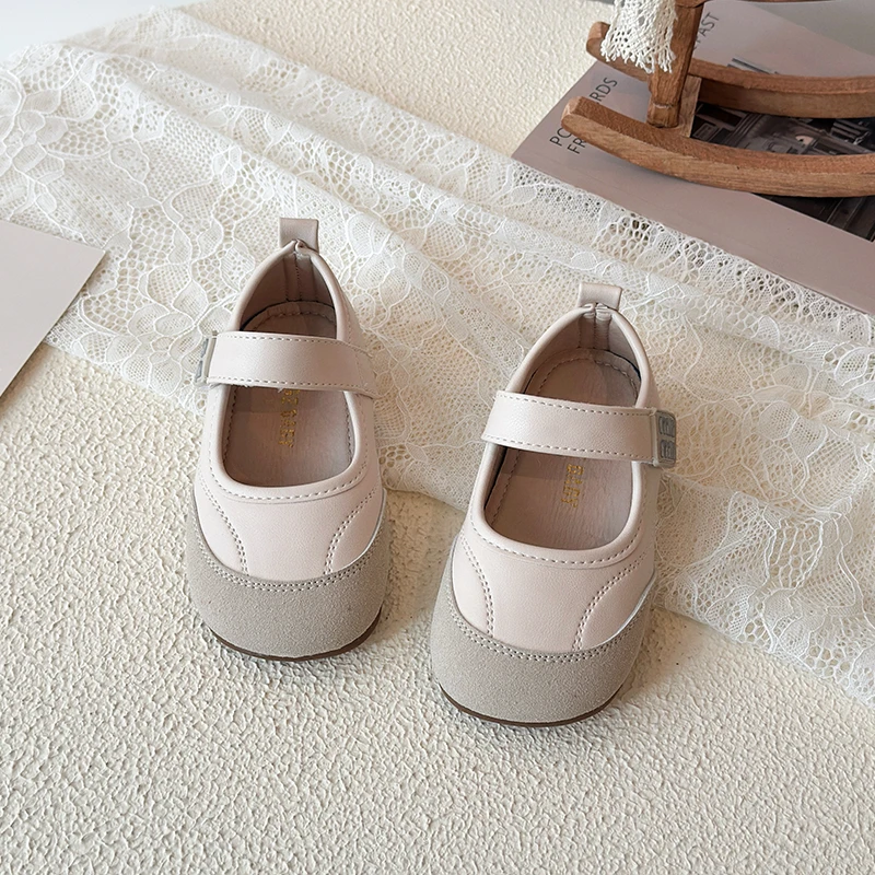 

Детские туфли на плоской подошве, однотонные, в ретро-стиле, с мягкой подошвой, подходят для всех сезонов, подходят для обучения ходьбе и повседневной носки.