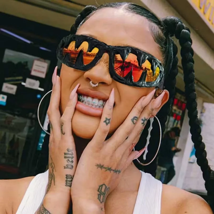 แว่นตาทรงเขาปีศาจสไตล์ดาร์ก โกธิค พังก์ สำหรับแต่งกายฮาโลวีน  อุปกรณ์เสริมสำหรับงานปาร์ตี้สุดเท่ สำหรับผู้ชายและผู้หญิง