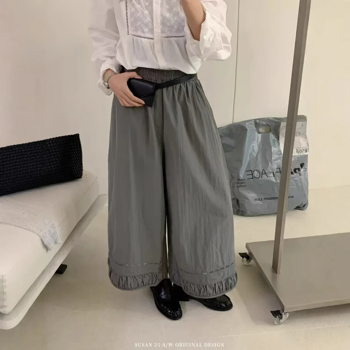 

Wrinkled Lace Loose Straight Wide-leg Casual Pants New Autumn Style Nine-point Length Trousers