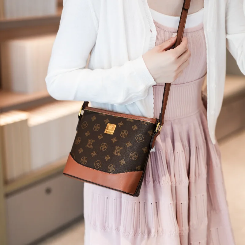 حقيبة دلو مطبوعة عتيقة محفظة مربعة لوكس للنساء خفيفة الوزن حقيبة كتف عصرية حقيبة كروس بسيطة حقيبة نهارية ليلية #3