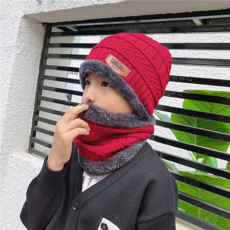 Boys Winter Hats and Scarves Set Boys Girls Add Thick Hats and Necklaces In Autumn Cute Baby Hats for Children Ages3-8Years