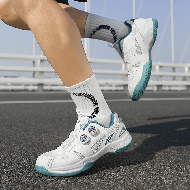 2025 New Fashionable Volleyball Shoes with Quick Straps, Lightweight and Comfortable for Outdoor Fitness, Badminton Shoes