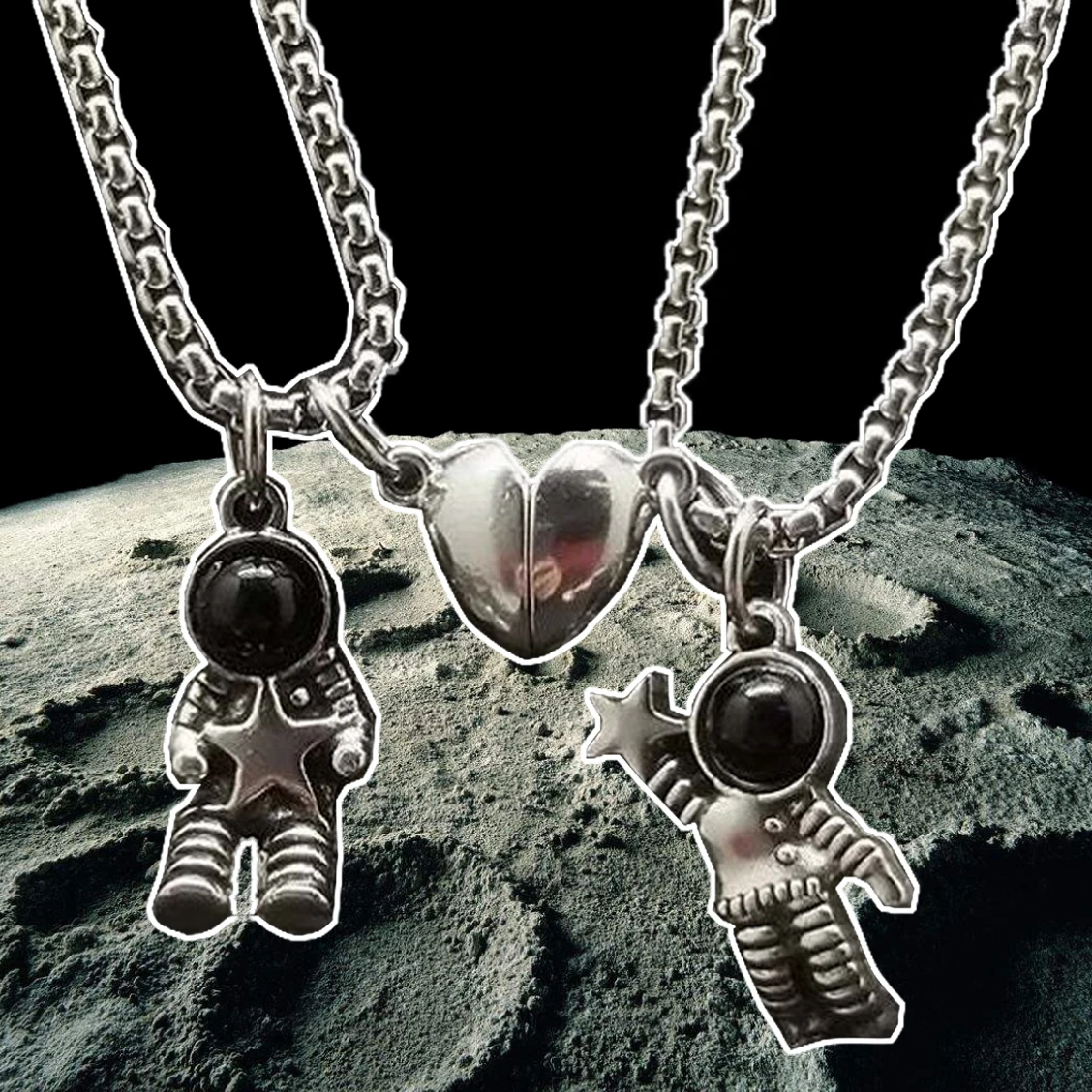 Astronaut Pendant Magnetic Heart Attracted Couple Necklaces Women Men Lovers Spaceman Jewelry Gift Necklace Stainless Steel